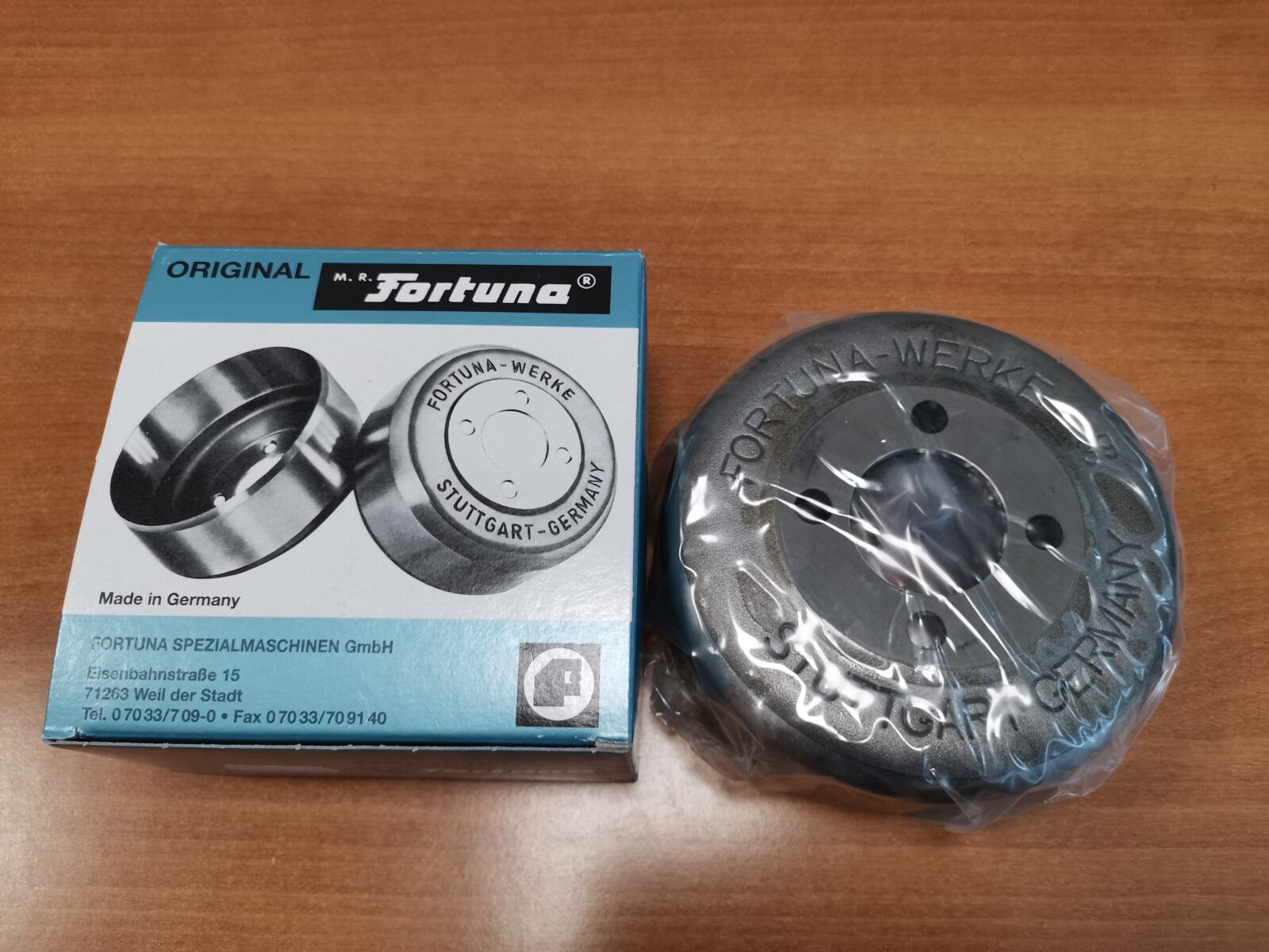 Нож чашечный Fortuna Нож чашечный для спускания края кожи