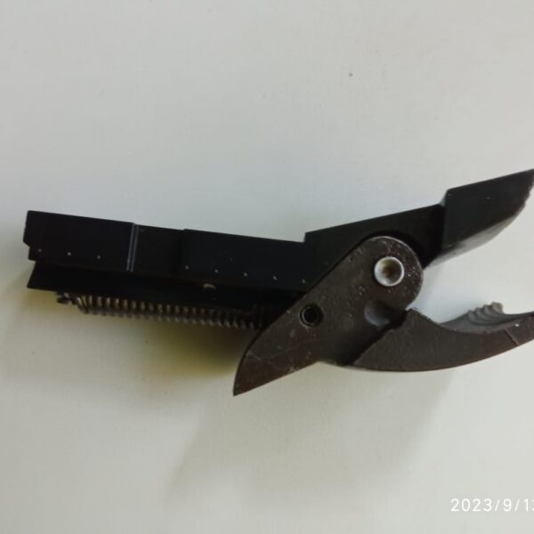 8-0630-7504-0412 клеща Schoen