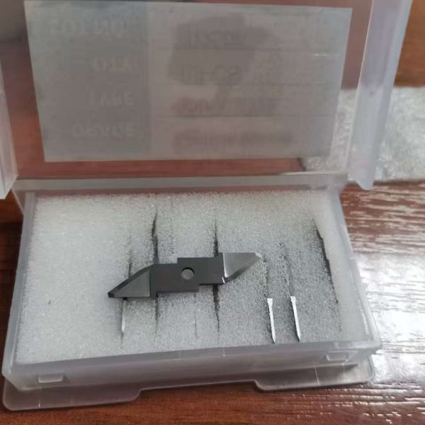 Нож код 550062000 M2N 52 SD1A